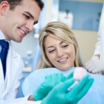Les avantages d’un détartreur dentaire à ultrasons : découvrez-en 4 !